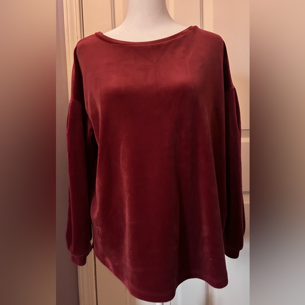 Old Navy Relaxed Pleated Sleeve Velour Top Size Medium